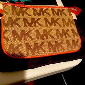 Michael Kors clutch handbag !